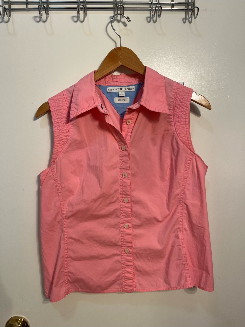 Tommy Hilfiger Coral Pink Sleeveless Button-Down Shirt